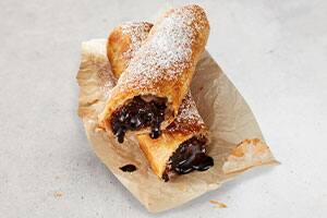 Choc Lava Puff Roll